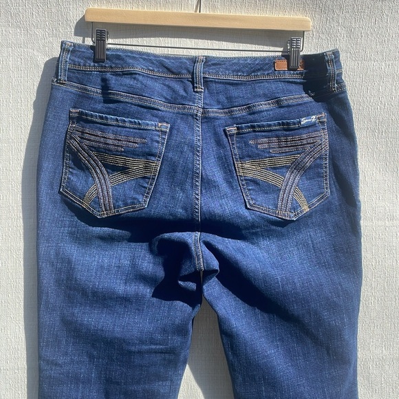 Seven 7 Women's Regular Denim Jeans Sassy RN#109890 Plus Size 16 - Picture 8 of 12